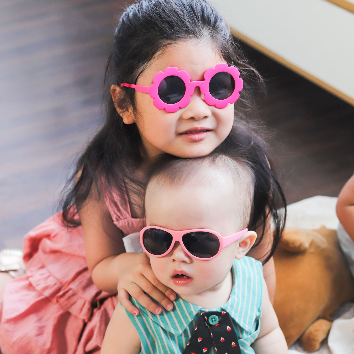 Kids pink sunglasses online